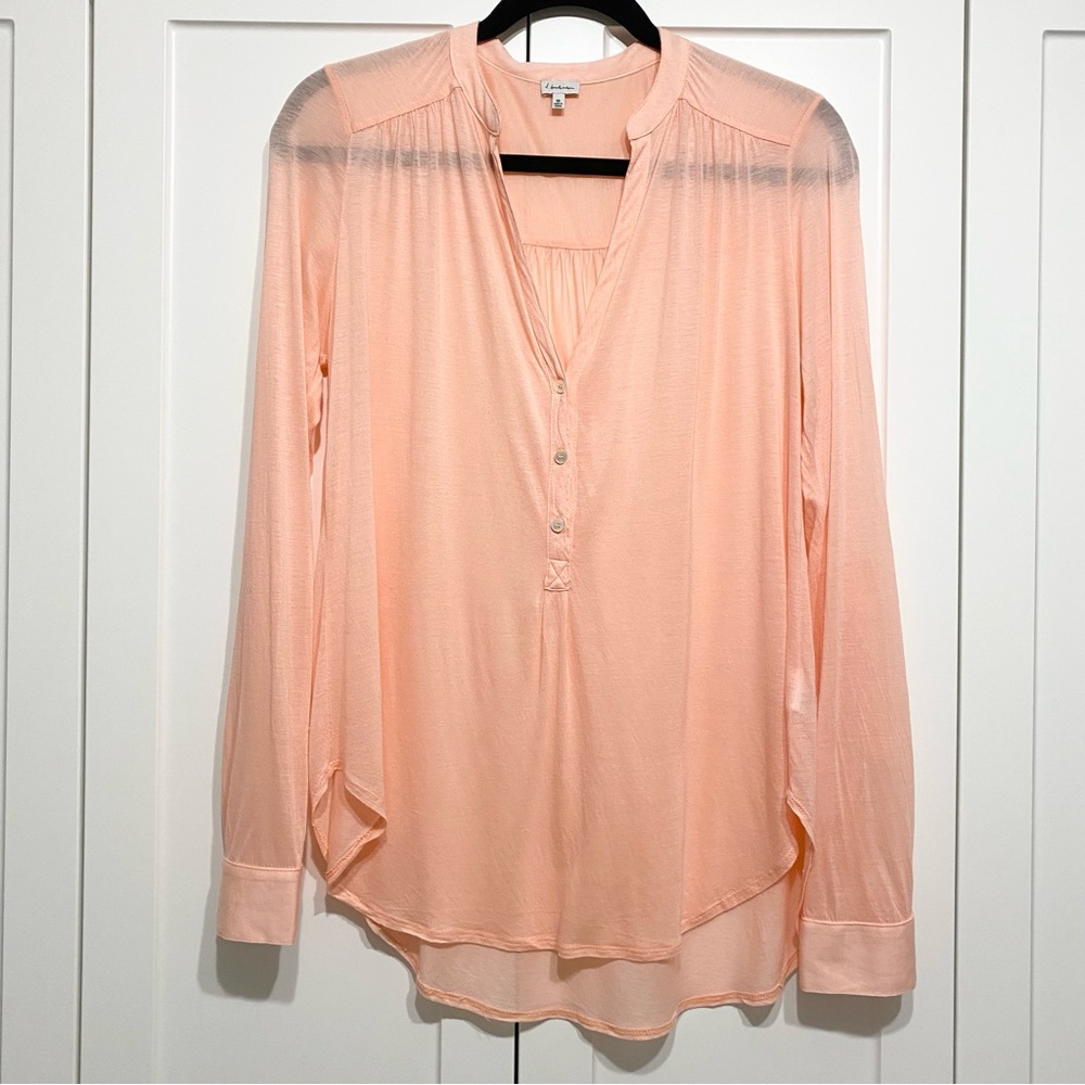 Aritzia T Babaton Shirt